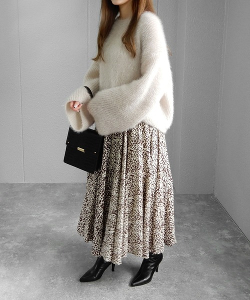 minia(ミニア)の「ポインテッドトゥフェイクレザーショートブーツ ◆(ブーツ・レディース・ブラック・S/M/L/LL)」の3枚目の写真