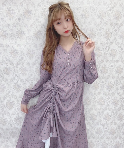 Swankiss(スワンキス)の「AU winter flower LO/P(ワンピース・レディース・ホワイト/ブラック/ベージュ・FREE)」の3枚目の写真