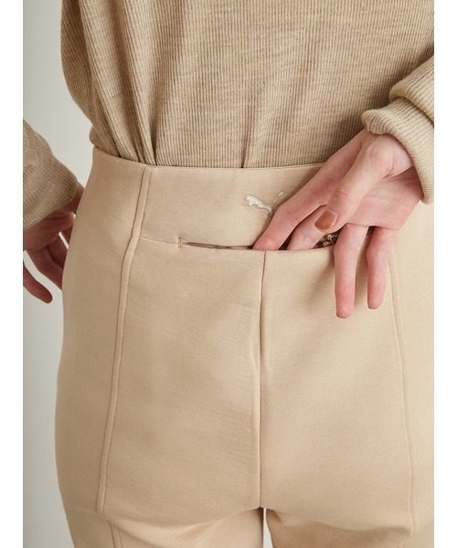 PUMA（プーマ）の「【PUMA for emmi】PANTS_emmi atelier（スウェットパンツ・レディース・ベージュ・MEDIUM/SMALL）」の12枚目の写真