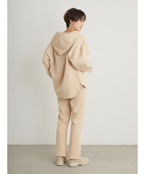 PUMA（プーマ）の「【PUMA for emmi】PANTS_emmi atelier（スウェットパンツ・レディース・ベージュ・MEDIUM/SMALL）」の4枚目の写真