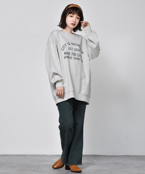 RETRO GIRL(レトロガール)の「裏毛BIGトレーナー(スウェット・レディース・チャコールグレー/ライトグレー/オフホワイト/グリーン・FREE)」の19枚目の写真