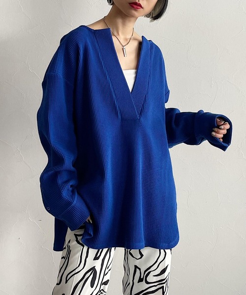 PAGEBOY（ページボーイ）の「ヘビーワッフルVネックプルオーバー（Tシャツ/カットソー・レディース・ブラック/オフホワイト/ブルー/グレイッシュベージュ・FREE）」の4枚目の写真