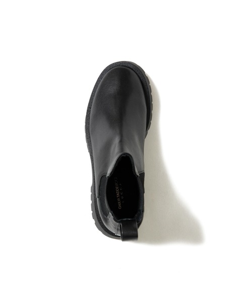 AMERICAN RAG CIE(アメリカンラグシー)の「GIULIA TADDEUCCI CHELSEA BOOTS GAVIA(ブーツ・レディース・ブラック・37)」の2枚目の写真