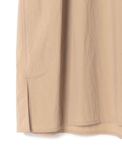 N.O.R.C by the line（ノークバイザライン）の「ナイロンストレッチバンドカラーワンピース（ワンピース・レディース・ブラック/ベージュ/カーキ/ブルー/ダークグレー・S/M/L）」の7枚目の写真