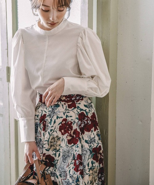 Andemiu（アンデミュウ）の「アソートパフブラウス264790（シャツ/ブラウス・レディース・オフホワイト/チェック/ベージュ/ネイビー・FREE）」の10枚目の写真