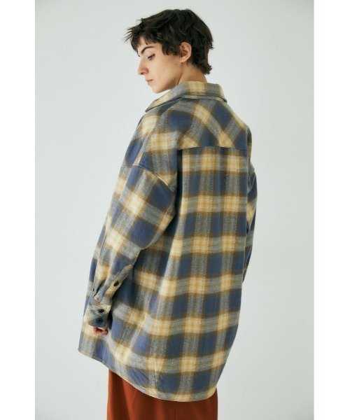 MOUSSY（マウジー）の「HEAVY FLANNEL OVER シャツ（シャツ/ブラウス・レディース・ホワイト/ネイビー/ベージュ・FREE）」の8枚目の写真