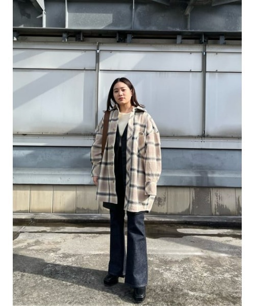 MOUSSY（マウジー）の「HEAVY FLANNEL OVER シャツ（シャツ/ブラウス・レディース・ホワイト/ネイビー/ベージュ・FREE）」の22枚目の写真