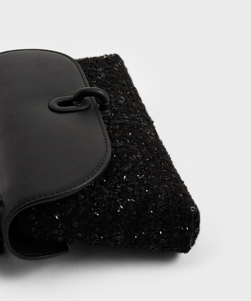 CHARLES & KEITH(チャールズ & キース)の「レン アクリルハンドルフォンポーチ / Wren Acrylic Handle Phone Pouch(ボディバッグ/ウエストポーチ・レディース・グリーン系その他2/ブラック/ブルー系その他3・XS)」の9枚目の写真