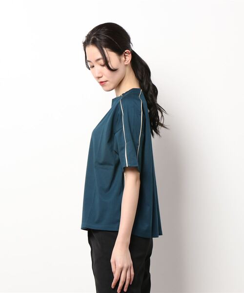 leswel(レスウェル)の「【M~5L 大きいサイズ】配色 パイピング ロゴ Tシャツ(Tシャツ/カットソー・レディース・ネイビー/ラベンダー/ベージュ・3L/5L/LL/4L/L/M)」の22枚目の写真