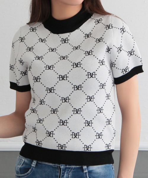 Julia Boutique(ジュリアブティック)の「BBロゴ柄半袖ニットトップス/22031(ニット/セーター・レディース・モカ/ホワイト/アイボリー/ベージュ/ブラック・ONE)」の7枚目の写真