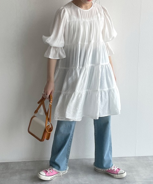 w closet(ダブルクローゼット)の「ラウンドネックティアードチュニック(シャツ/ブラウス・レディース・ブラック/オフホワイト/ミント・FREE)」の1枚目の写真