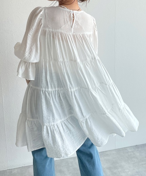 w closet(ダブルクローゼット)の「ラウンドネックティアードチュニック(シャツ/ブラウス・レディース・ブラック/オフホワイト/ミント・FREE)」の5枚目の写真