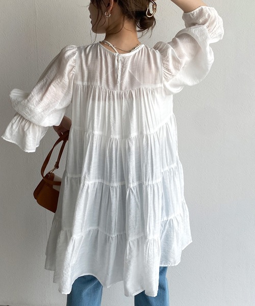 w closet(ダブルクローゼット)の「ラウンドネックティアードチュニック(シャツ/ブラウス・レディース・ブラック/オフホワイト/ミント・FREE)」の8枚目の写真