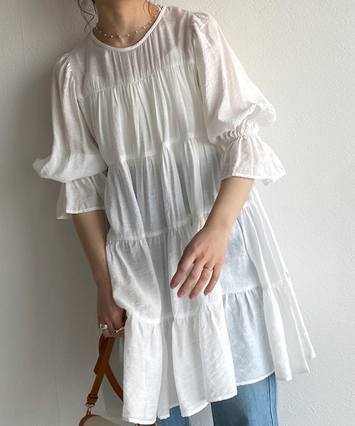 w closet(ダブルクローゼット)の「ラウンドネックティアードチュニック(シャツ/ブラウス・レディース・ブラック/オフホワイト/ミント・FREE)」の9枚目の写真