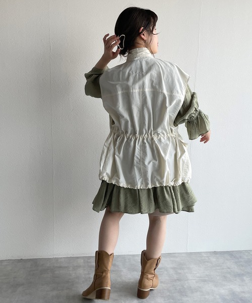 w closet(ダブルクローゼット)の「ラウンドネックティアードチュニック(シャツ/ブラウス・レディース・ブラック/オフホワイト/ミント・FREE)」の21枚目の写真