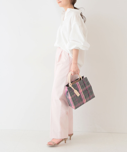 SLOBE IENA（スローブイエナ）の「【ELESAC/エルサック】SLOBE別注 キューブハンドバッグ◆（ハンドバッグ・レディース・ベージュ/グリーン/グレー・FREE）」の8枚目の写真