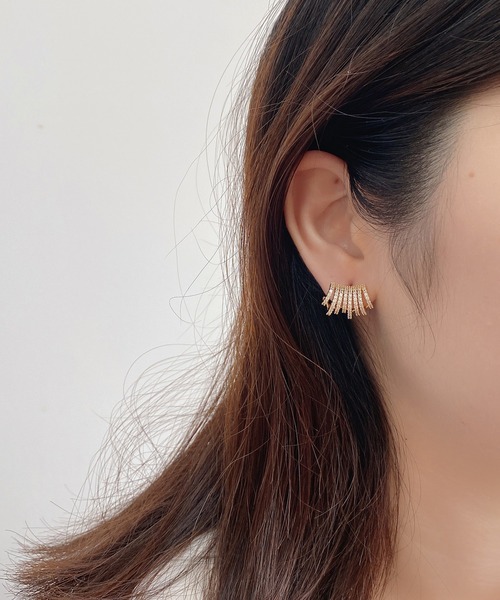 LA VORAGINE（ラ ヴォラジネ）の「ポスト：925シルバー ピアス（ピアス（片耳用）・レディース・シルバー/ゴールド・FREE）」の6枚目の写真