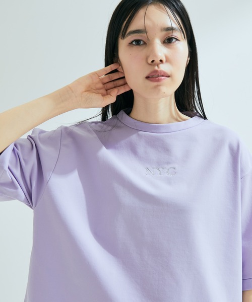 NERGY（ナージー）の「【ドライタッチ】NYCロゴ スウェット半袖プルオーバー（スウェット・レディース・ブラック/オレンジ/パープル系その他・FREE）」の8枚目の写真