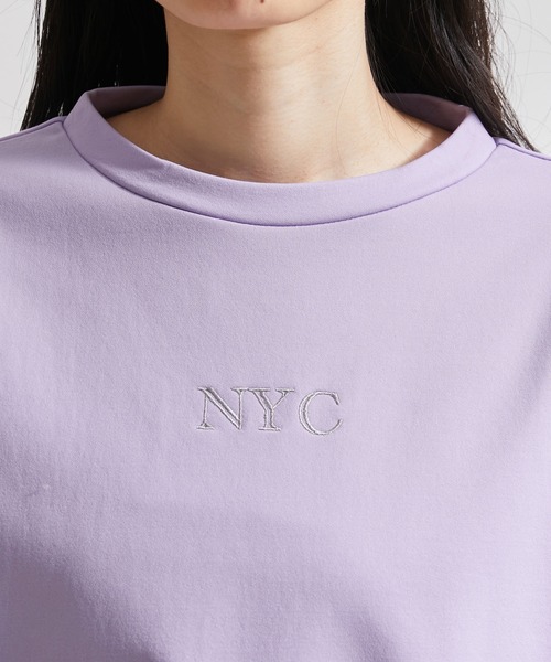 NERGY（ナージー）の「【ドライタッチ】NYCロゴ スウェット半袖プルオーバー（スウェット・レディース・ブラック/オレンジ/パープル系その他・FREE）」の21枚目の写真
