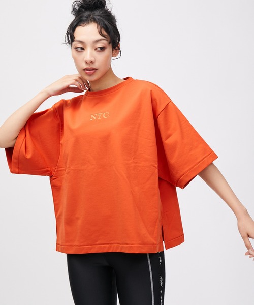 NERGY（ナージー）の「【ドライタッチ】NYCロゴ スウェット半袖プルオーバー（スウェット・レディース・ブラック/オレンジ/パープル系その他・FREE）」の22枚目の写真