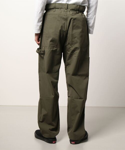 MONITALY（モニタリー）の「MONITALY | ドロップクロッチペインターパンツ MEN（その他パンツ・メンズ・オリーブ/ベージュ・36/34）」の4枚目の写真