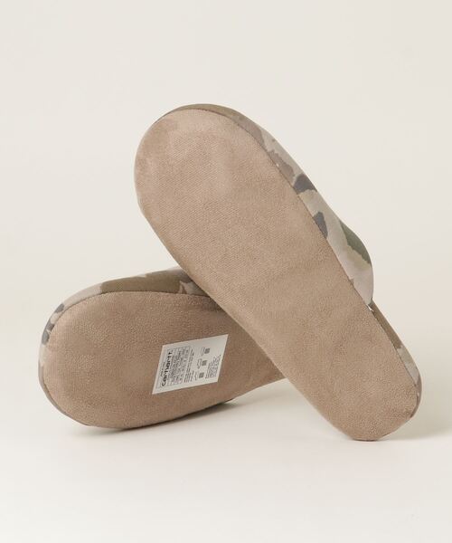 Carhartt WIP(カーハートダブリューアイピー)の「SCRIPT EMBROIDERY SLIPPERS(サンダル・メンズ・カーキ/カモフラージュ・MEDIUM/LARGE)」の3枚目の写真