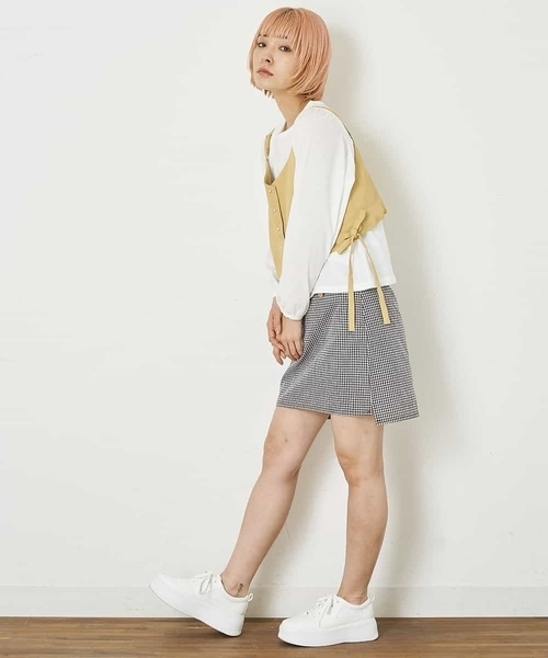 A de a.v.v（アードアー・ヴェ・ヴェ）の「［SET UP対応］ウエストドロストビスチェ（シャツ/ブラウス・レディース・ブラック/ライトブルー/マスタード・38/36）」の18枚目の写真