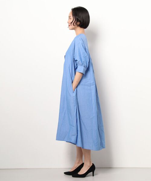 HONEYSUCKLE ROSE（ハニーサックルローズ）の「【HONEYSUCKLE ROSE】カフタンワンピース（シャツワンピース・レディース・ブルー/ベージュ・M/L）」の4枚目の写真