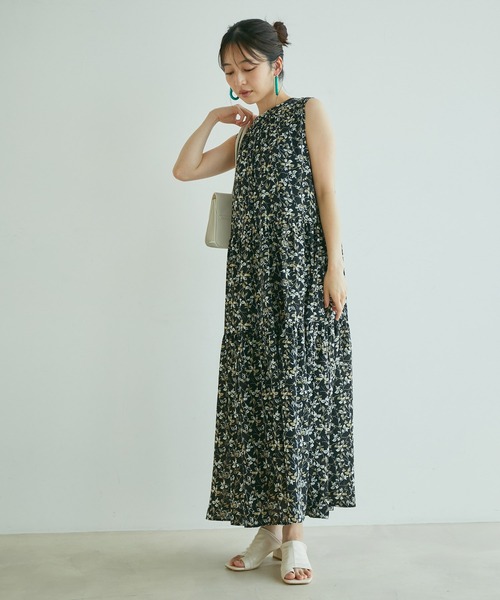 【選べる着丈】柄アソートスタンドカラーティアードノースリーブワンピース