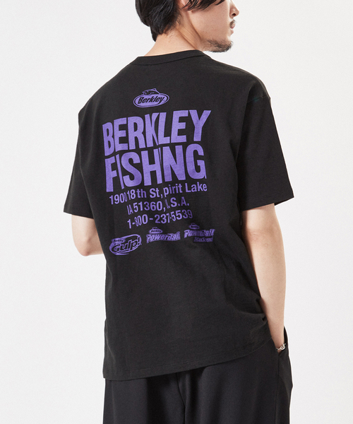 Russell Athletic(ラッセルアスレティック)の「【RUSSELL ATHLETIC×Berkey Fishing×EDIFICE】別注 プリントTシャツ(Tシャツ/カットソー・メンズ・ホワイト/ブラック/グレー・MEDIUM/LARGE)」の1枚目の写真
