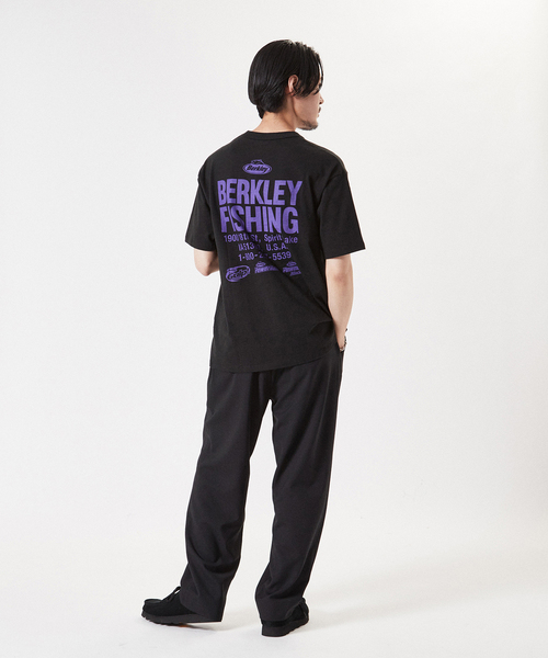 Russell Athletic(ラッセルアスレティック)の「【RUSSELL ATHLETIC×Berkey Fishing×EDIFICE】別注 プリントTシャツ(Tシャツ/カットソー・メンズ・ホワイト/ブラック/グレー・MEDIUM/LARGE)」の15枚目の写真