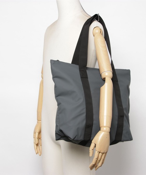 RAINS（レインズ）の「RAINS/レインズ/TOTE BAG RUSH（トートバッグ・メンズ・ブラック・FREE）」の5枚目の写真