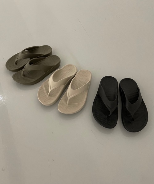 Didot.showroom（ディドット ショールーム）の「超軽量！EVA素材クッションサンダル / マルチサイズ展開（サンダル・レディース・ブラック/カーキ/サンドベージュ・23cm/24cm/25cm/26cm/27cm/28cm）」の10枚目の写真