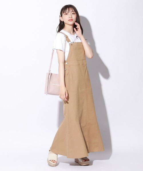 repipi armario(レピピ アルマリオ)の「マーメイドロングジャンスカ(ジャンパースカート・キッズ・ブラック/ネイビー/ブラウン・SMALL/MEDIUM/LARGE)」の15枚目の写真