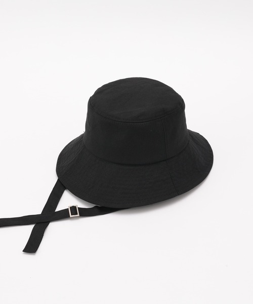 one after another NICE CLAUP（ワンアフターアナザーナイスクラップ）の「【2022AWアイテム】ひも付バケットハット（ハット・レディース・ブラック/ベージュ・FREE）」の15枚目の写真