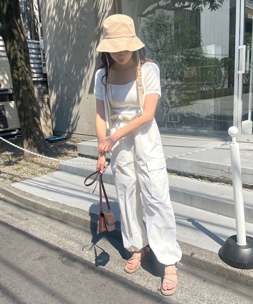 one after another NICE CLAUP（ワンアフターアナザーナイスクラップ）の「【2022AWアイテム】ひも付バケットハット（ハット・レディース・ブラック/ベージュ・FREE）」の3枚目の写真