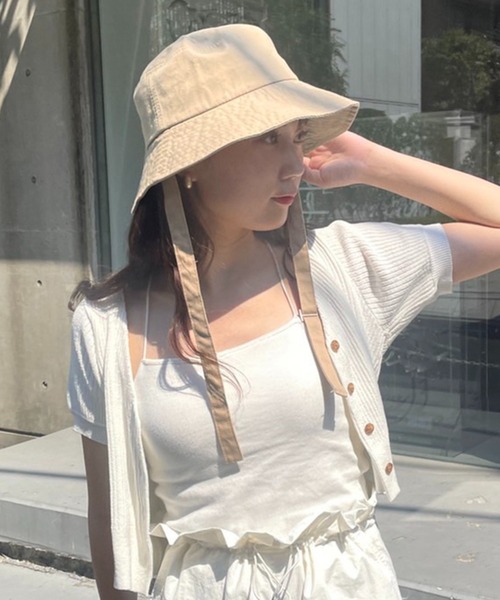 one after another NICE CLAUP（ワンアフターアナザーナイスクラップ）の「【2022AWアイテム】ひも付バケットハット（ハット・レディース・ブラック/ベージュ・FREE）」の21枚目の写真