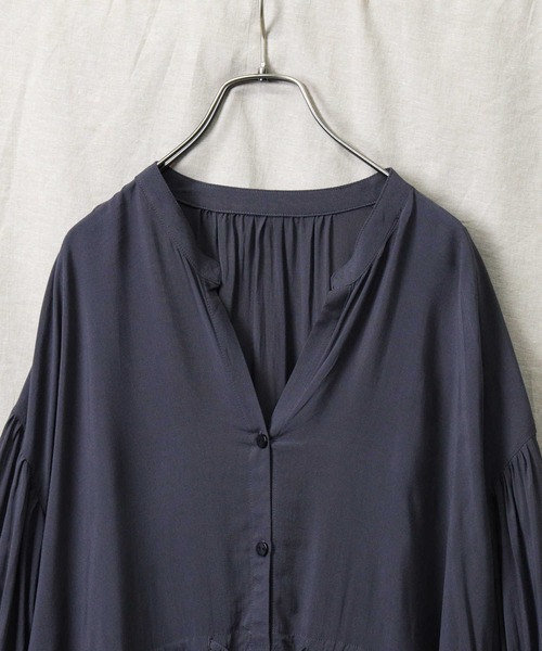 HONEYSUCKLE ROSE（ハニーサックルローズ）の「【HONEYSUCKLE ROSE】ギャザーワンピース（シャツワンピース・レディース・ブラック/ダークグレー・M/L）」の15枚目の写真