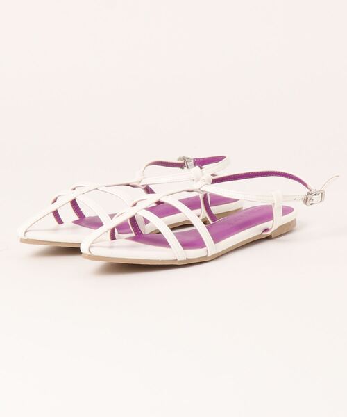 KOBE LETTUCE（コウベレタス）の「Tラインストラップサンダル（サンダル・レディース・ホワイト/シルバー/ブラック/ブラウン・S/L/LL/M）」の17枚目の写真