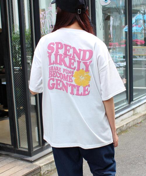 INGNI(イング)の「BACK発泡ハイビスカスロゴTシャツ(Tシャツ/カットソー・レディース・ホワイト×ブルー/ブラック/ホワイト×ピンク/ブラウン・M)」の2枚目の写真