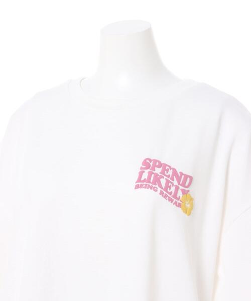 INGNI(イング)の「BACK発泡ハイビスカスロゴTシャツ(Tシャツ/カットソー・レディース・ホワイト×ブルー/ブラック/ホワイト×ピンク/ブラウン・M)」の8枚目の写真