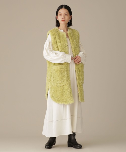 NANO universe(ナノユニバース)の「LB.03/ファーラウンドヘムベスト(ベスト・レディース・ブラウン/ライトグリーン/アイボリー・FREE)」の11枚目の写真