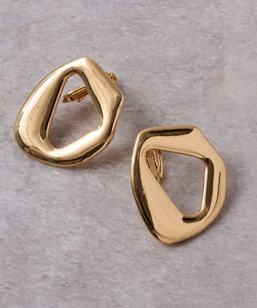 un dix cors（アンディコール）の「さりげない存在感　サークルモチーフイヤリング（イヤリング・レディース・シルバー/ゴールド・FREE）」の10枚目の写真