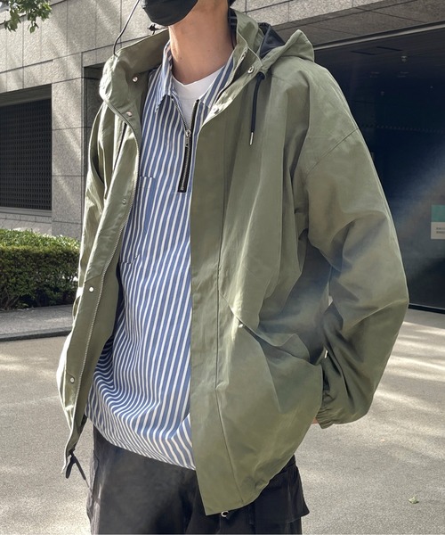 CPCM(シーピーシーエム)の「綿ナイロンフーデッドジャケット(ブルゾン・メンズ・アイボリー/チャコールグレー/カーキ・MEDIUM/LARGE)」の3枚目の写真