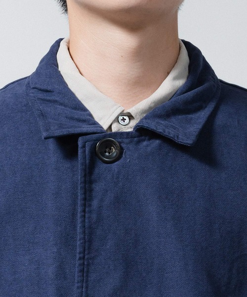 quadro（クオドロ）の「リクライドクロスアトリエコート（ステンカラーコート・メンズ・ネイビー/カーキ・MEDIUM）」の7枚目の写真