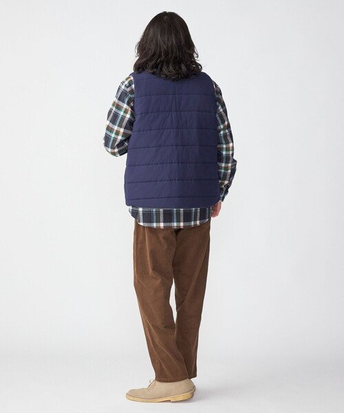 SHIPS（シップス）の「*SHIPS:〈撥水〉スタイリッシュ ロゴ ワッペン リップストップ ナイロン 中綿 ベスト（ダウンベスト・メンズ・ブラック/ネイビー/グレー/オリーブ・SMALL/MEDIUM/LARGE/X-LARGE）」の14枚目の写真