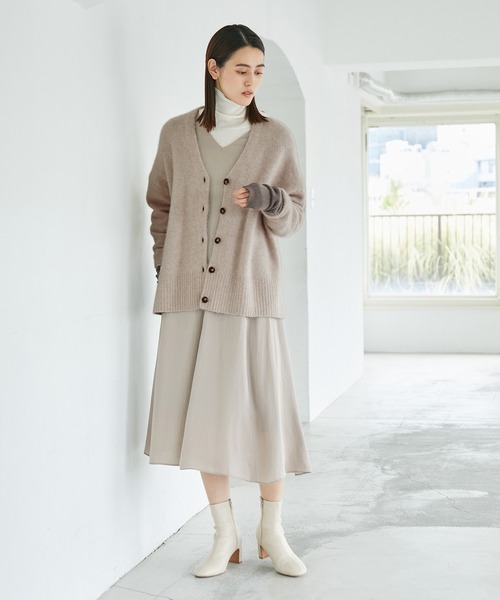 ROPE'（ロペ）の「チャイニーズラクーンウールVネックカーディガン（カーディガン/ボレロ・レディース・ダークブラウン/ターコイズブルー/ベージュ系その他2・38）」の13枚目の写真