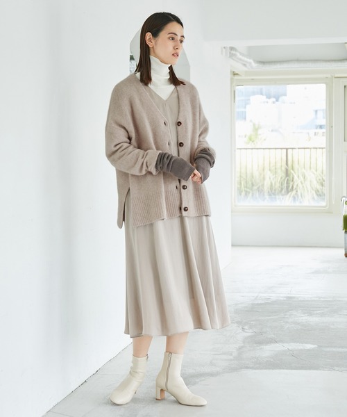 ROPE'（ロペ）の「チャイニーズラクーンウールVネックカーディガン（カーディガン/ボレロ・レディース・ダークブラウン/ターコイズブルー/ベージュ系その他2・38）」の17枚目の写真