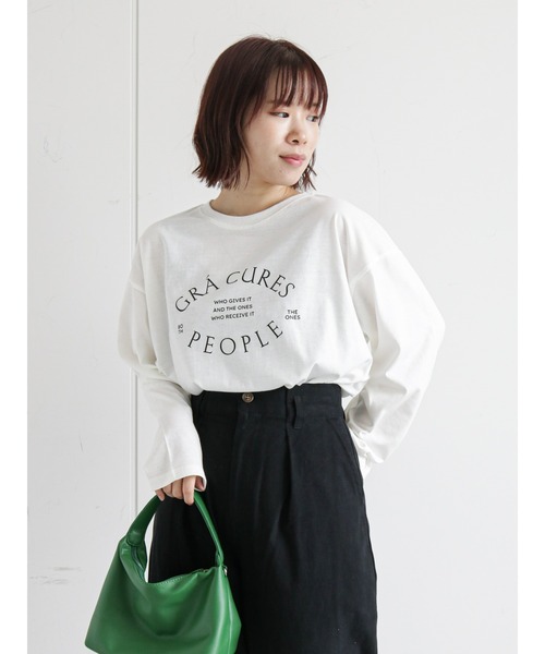 ehka sopo（エヘカソポ）の「サークルロゴプリントロンT（Tシャツ/カットソー・レディース・グレー/ブラック/オフホワイト/キナリ・ﾌﾘ-）」の2枚目の写真