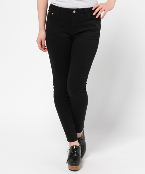 AZUL by moussy（アズールバイマウジー）の「A Perfect Skinny(L70)（その他パンツ・レディース・オフホワイト/ブルー系その他/ブラック/ターコイズブルー・X-SMALL/SMALL/LARGE/MEDIUM）」の3枚目の写真